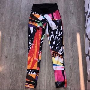 PRISM SPORT high waisted cropped printed leggings